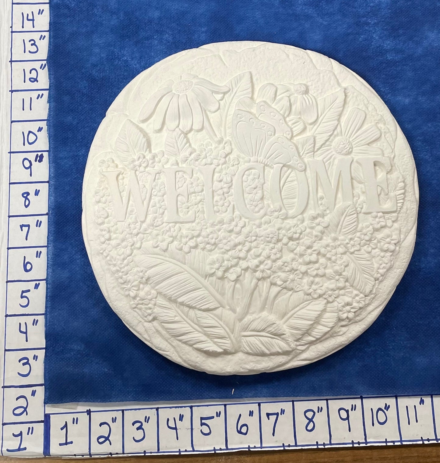 Welcome Periwinkle Plaque Garden stone