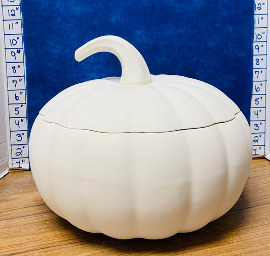 Pumpkin Giant with lid