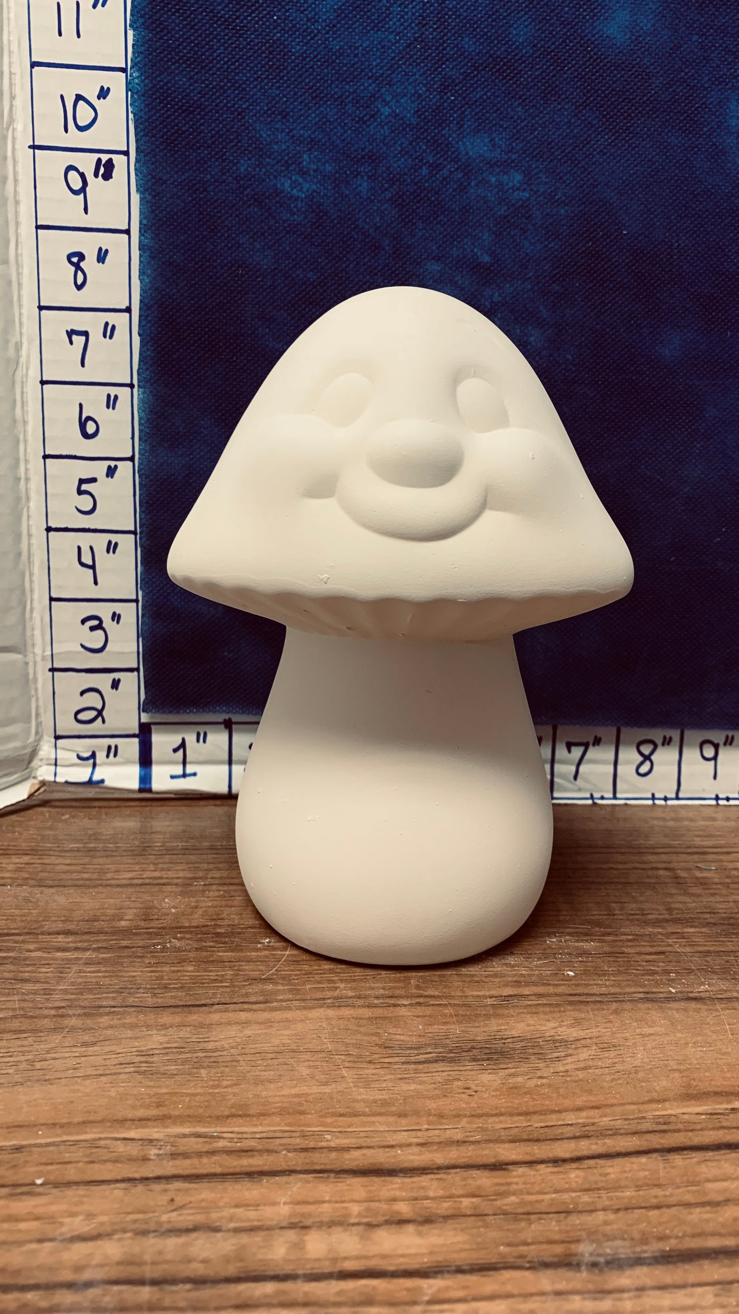 Mushroom face small