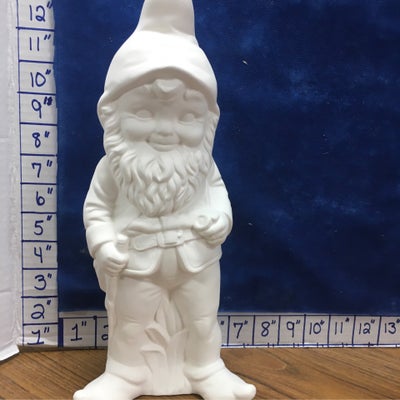 Gnome standing