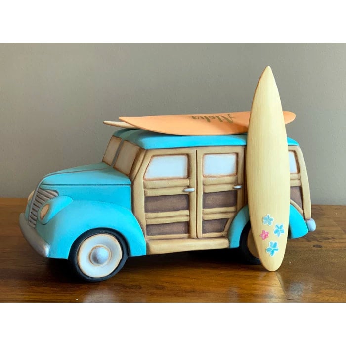 Woodie Wagon with surfboard
