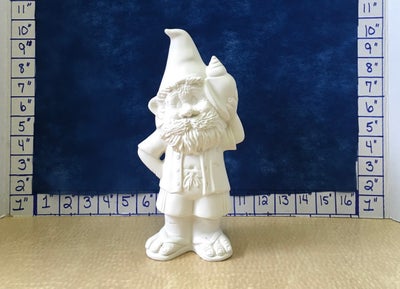 Gnome Seashell Standing Snerdley